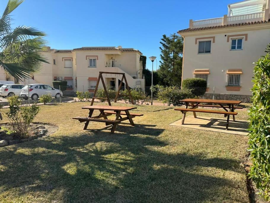 Nuevo Torrox Deluxe Beach & Piscina Exterior photo